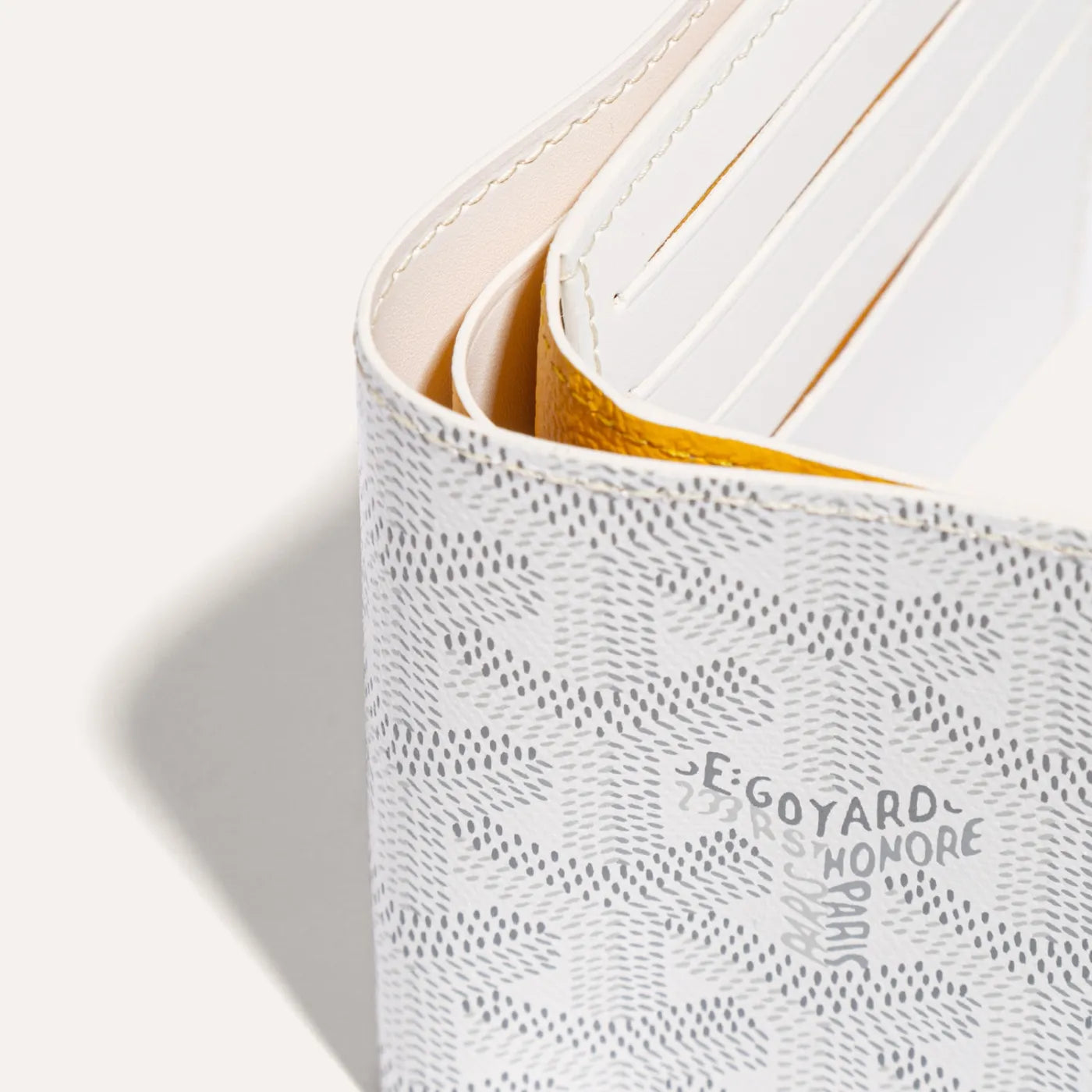 Goyard Wallet White